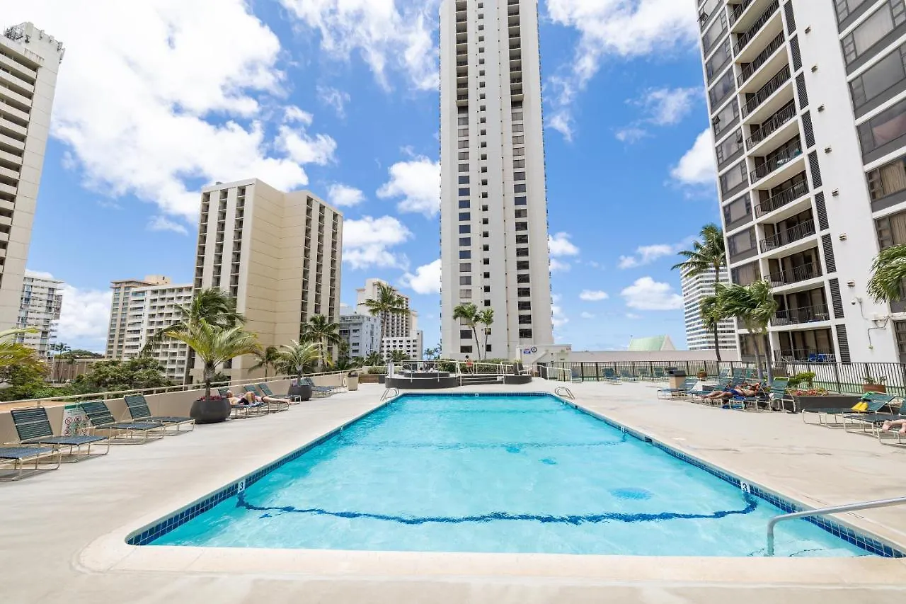 Waikiki Banyan: Diamond Head And Ocean View Condo! Honolulu United States
