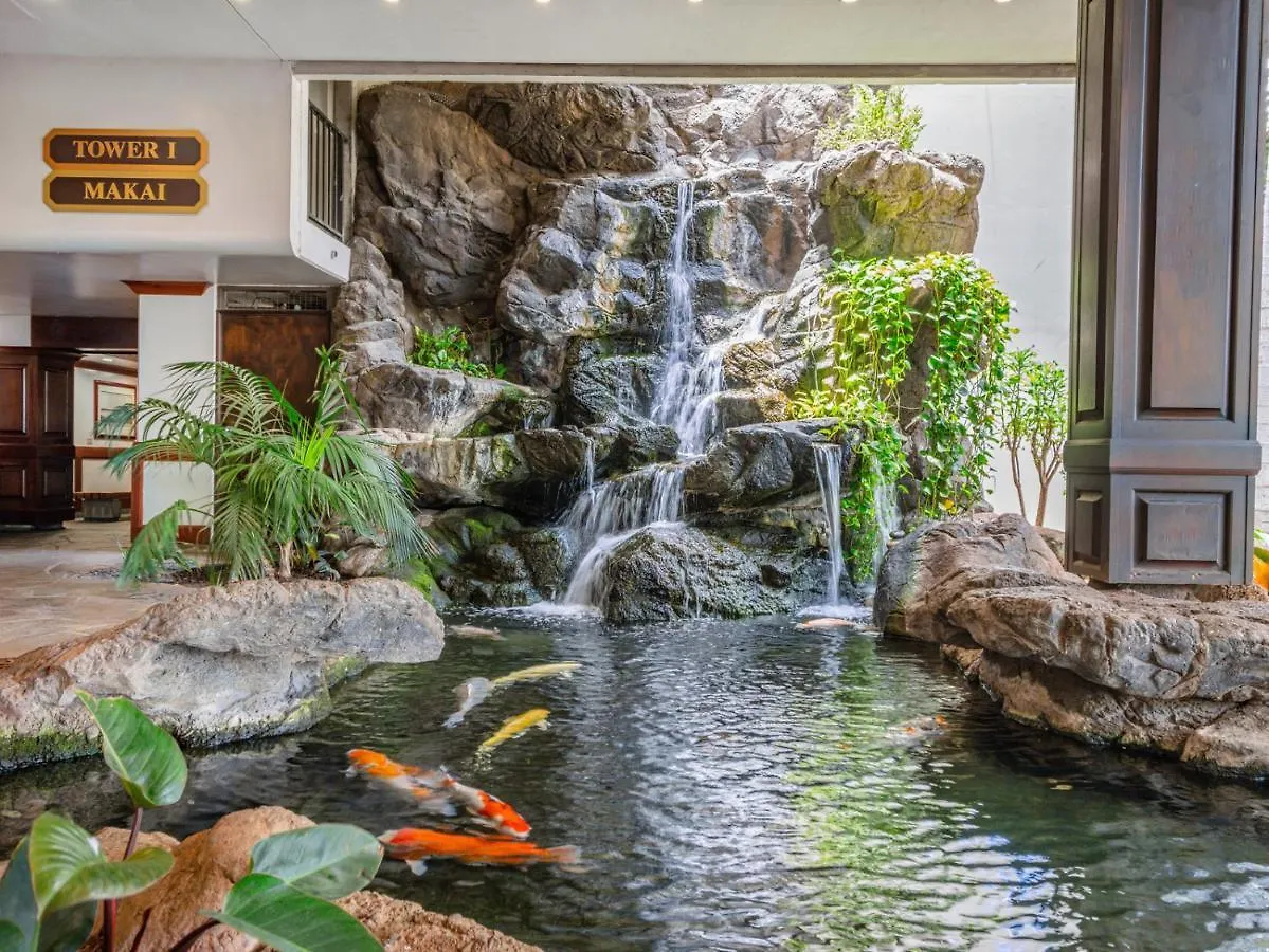 Apartment Waikiki Banyan: Diamond Head And Ocean View Condo! Honolulu United States