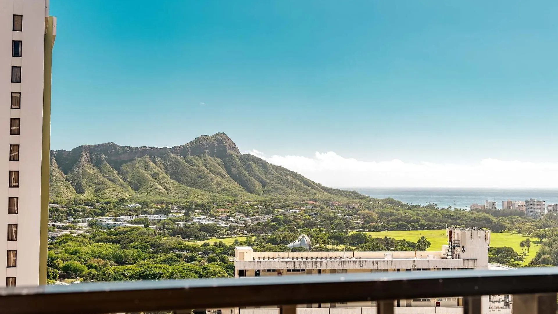 Apartment Waikiki Banyan: Diamond Head And Ocean View Condo! Honolulu United States