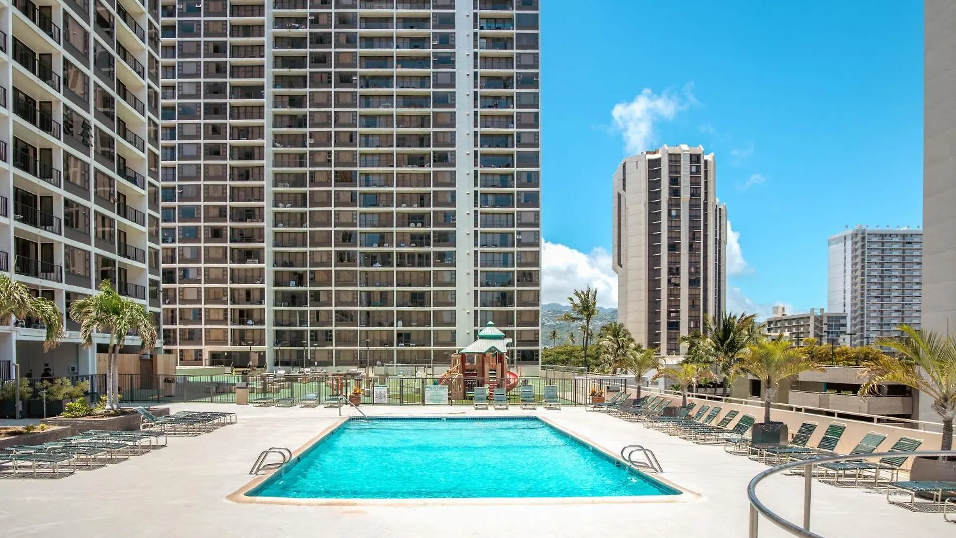 Apartment Waikiki Banyan: Diamond Head And Ocean View Condo! Honolulu United States